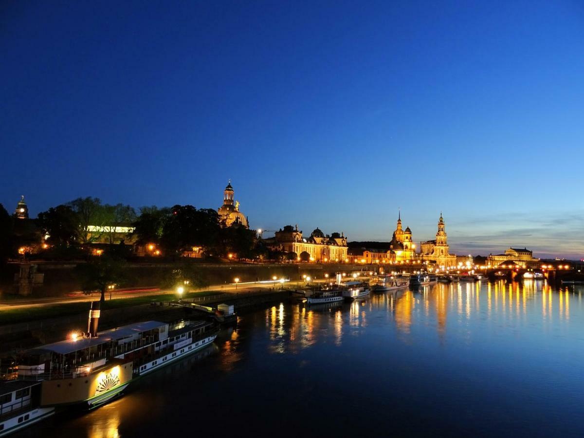Ruhiges Apartment Am Rande Des Szeneviertels เดรสเดน ภายนอก รูปภาพ